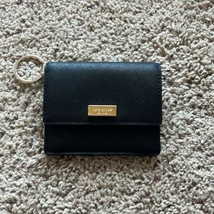 Like new Kate Spade newbury lane wallet.